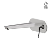 Mitigeur de lavabo avec garniture de vidage 1”1/4. Tuyaux d'alimentation électrique F 3/8”.